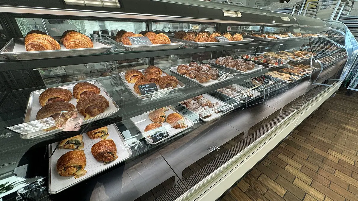 Boulangerie Patisserie – french bakery in The Borough, London